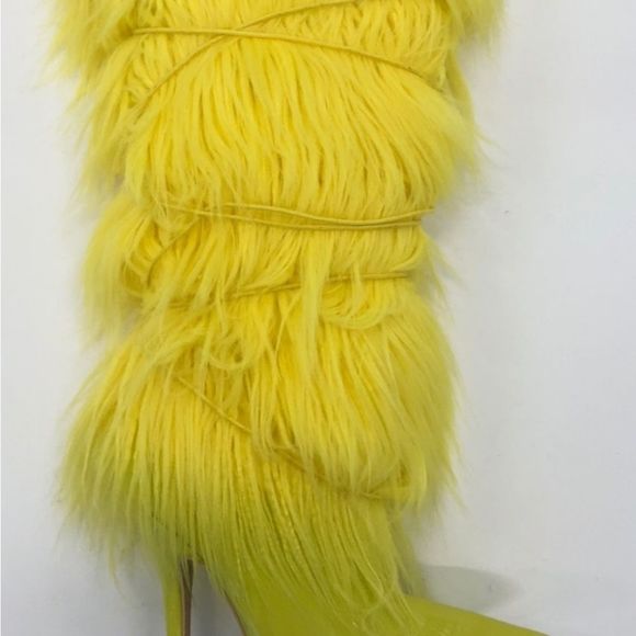 COPY - Pointed Toe Boots - Picture 1 of 2